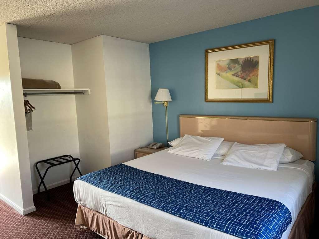 Travelodge By Wyndham Херши Номер фото