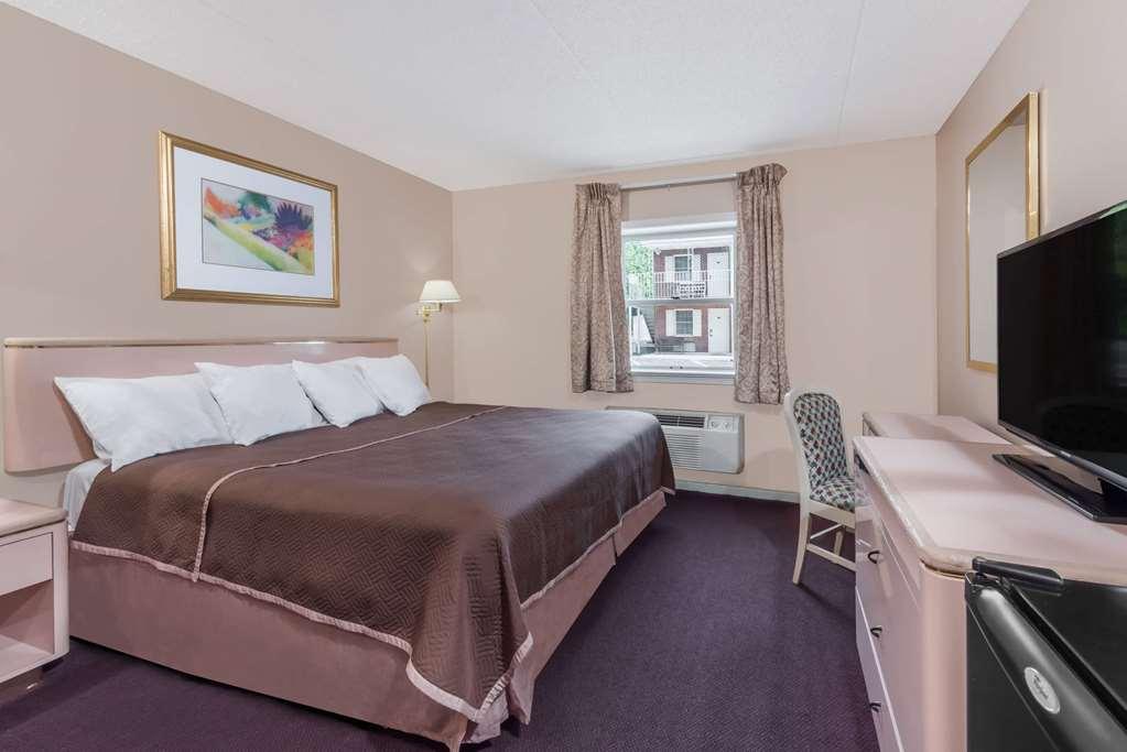 Travelodge By Wyndham Херши Номер фото