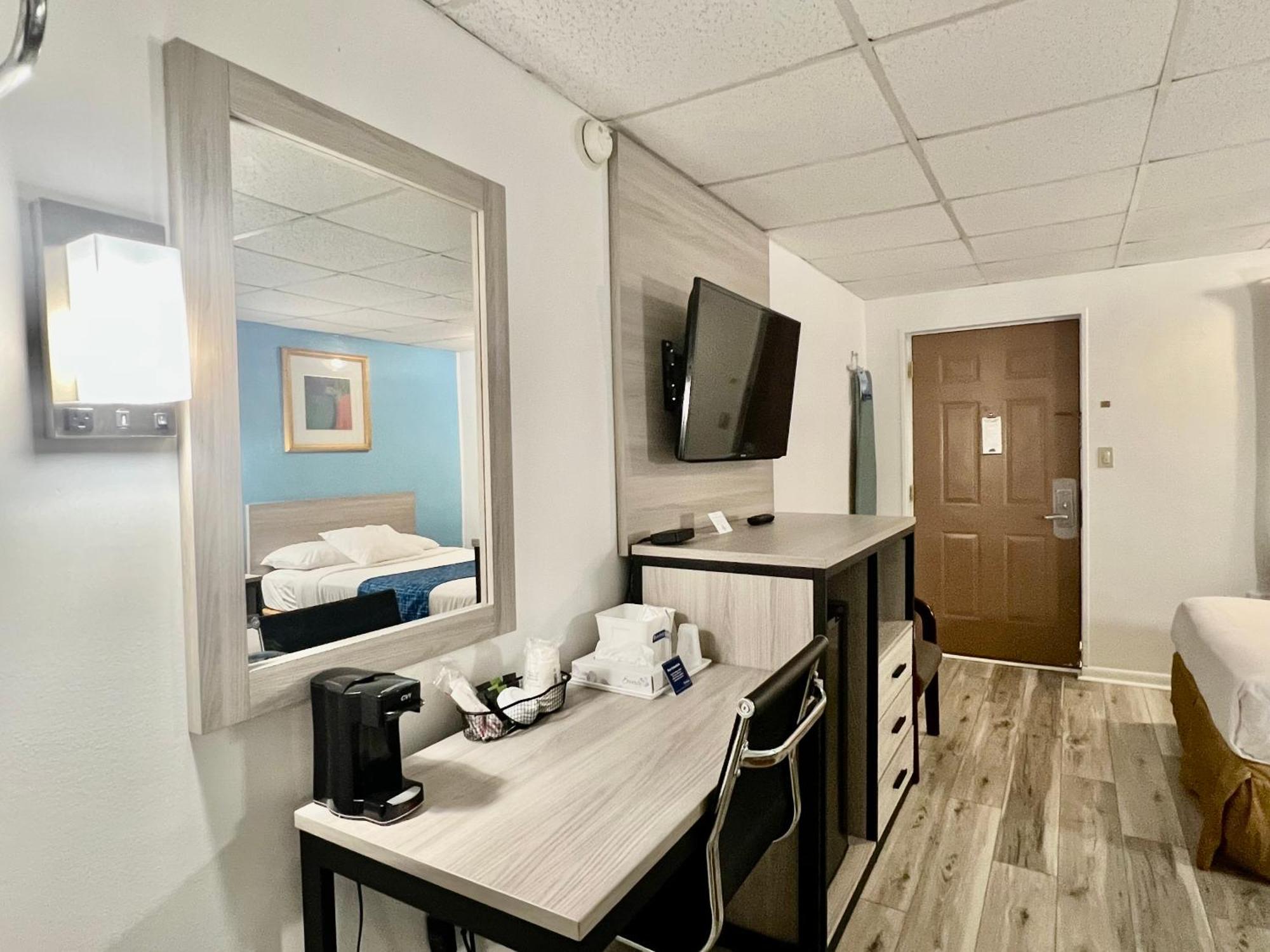 Travelodge By Wyndham Херши Экстерьер фото